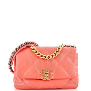Chanel 19 Flap Bag Quilted Leather #205585C47B